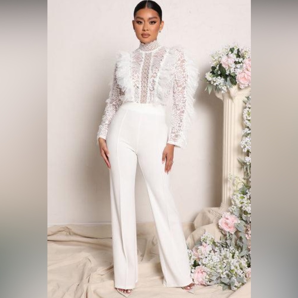Elegant White High-Waisted Pants